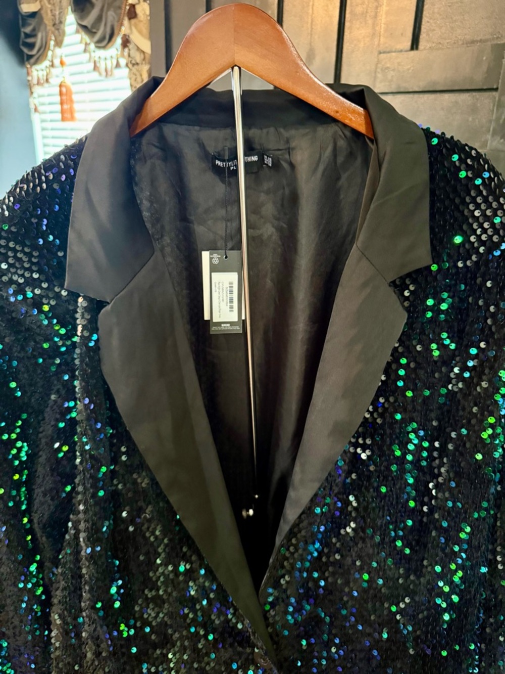 NWT Black Sequin Long Sleeve Blazer Dress with Green Iridescent Accents - Picture 2 of 6